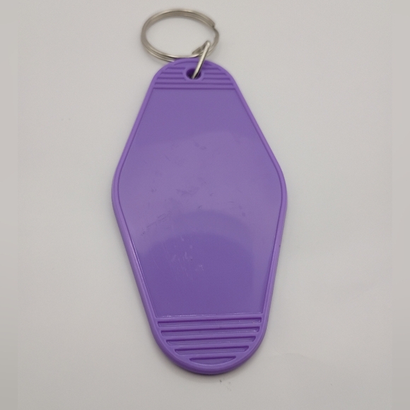 Motel Keychain Custom Retro Styled Purple 'Messy Ear Club' Keyring Key Tag - Picture 3 of 3